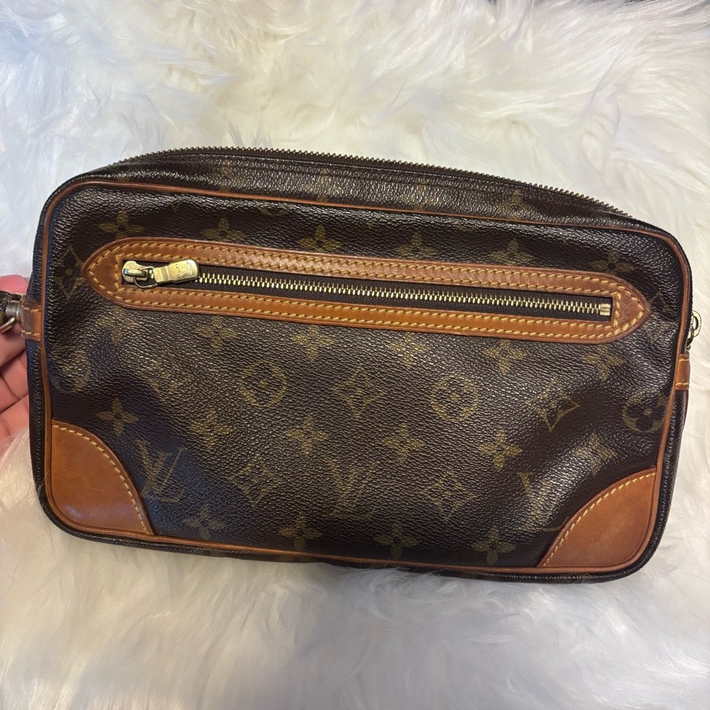 Louis Vuitton Marley Dragonne GM Clutch Wrislet